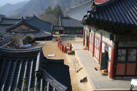 海印寺初建于新罗时期的公元802年